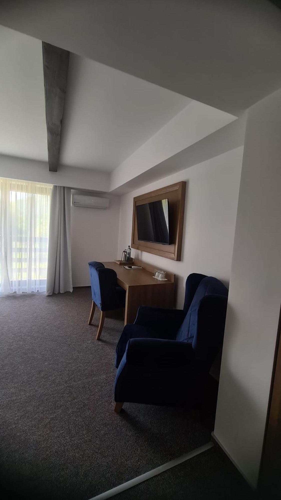 New Wolf Bran (Brasov) Exterior foto